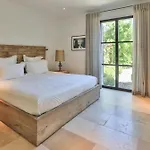 Vyylla Private B&B 4*